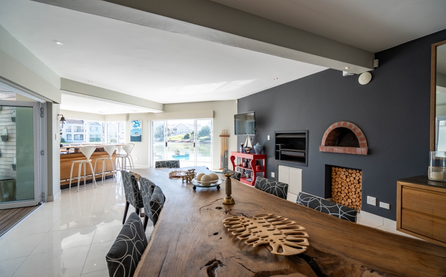 7 Bedroom Property for Sale in Royal Alfred Marina Eastern Cape